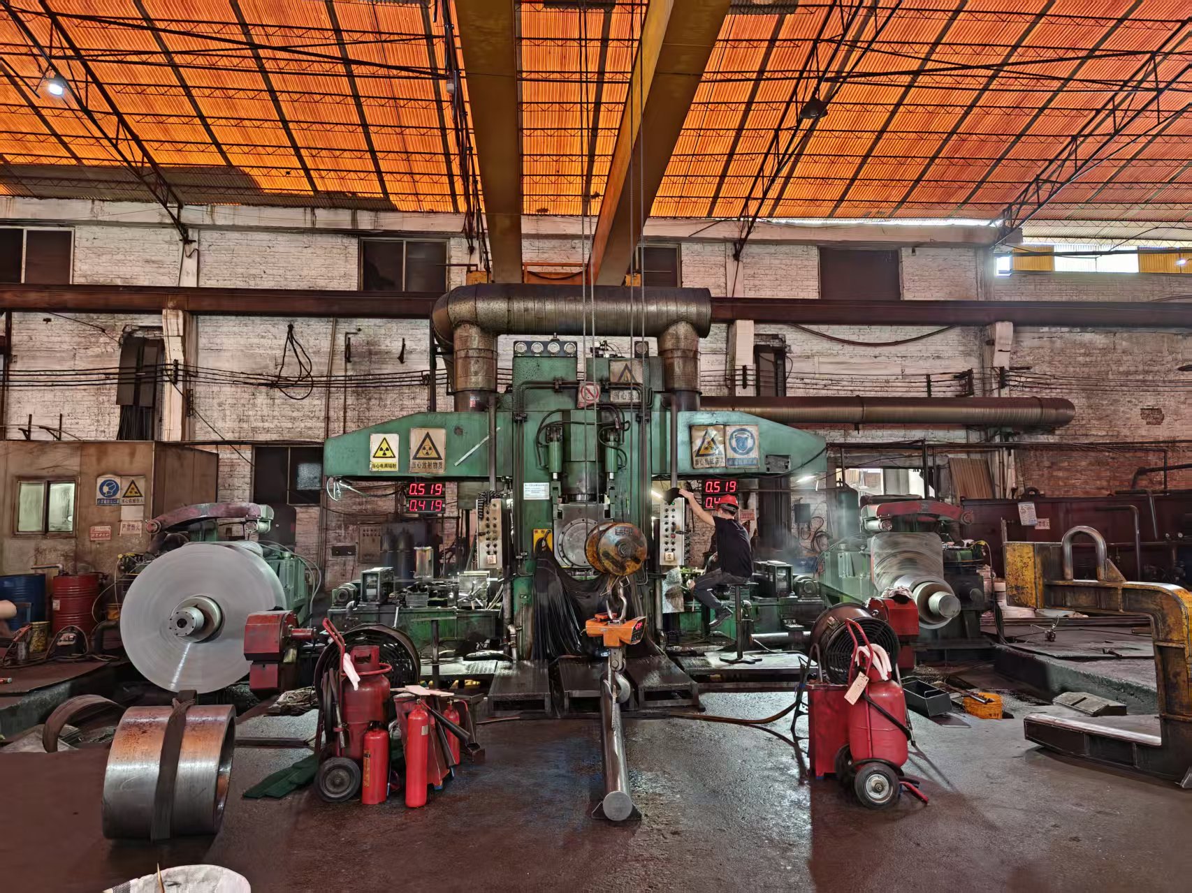 Steel rolling line